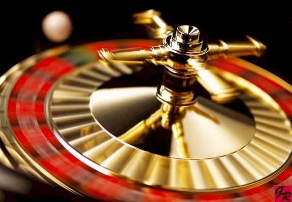 Gambling roulette wheel