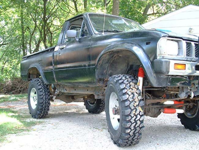 Off-Road Tire Options Bias Ply or Radial - Which One to Buy