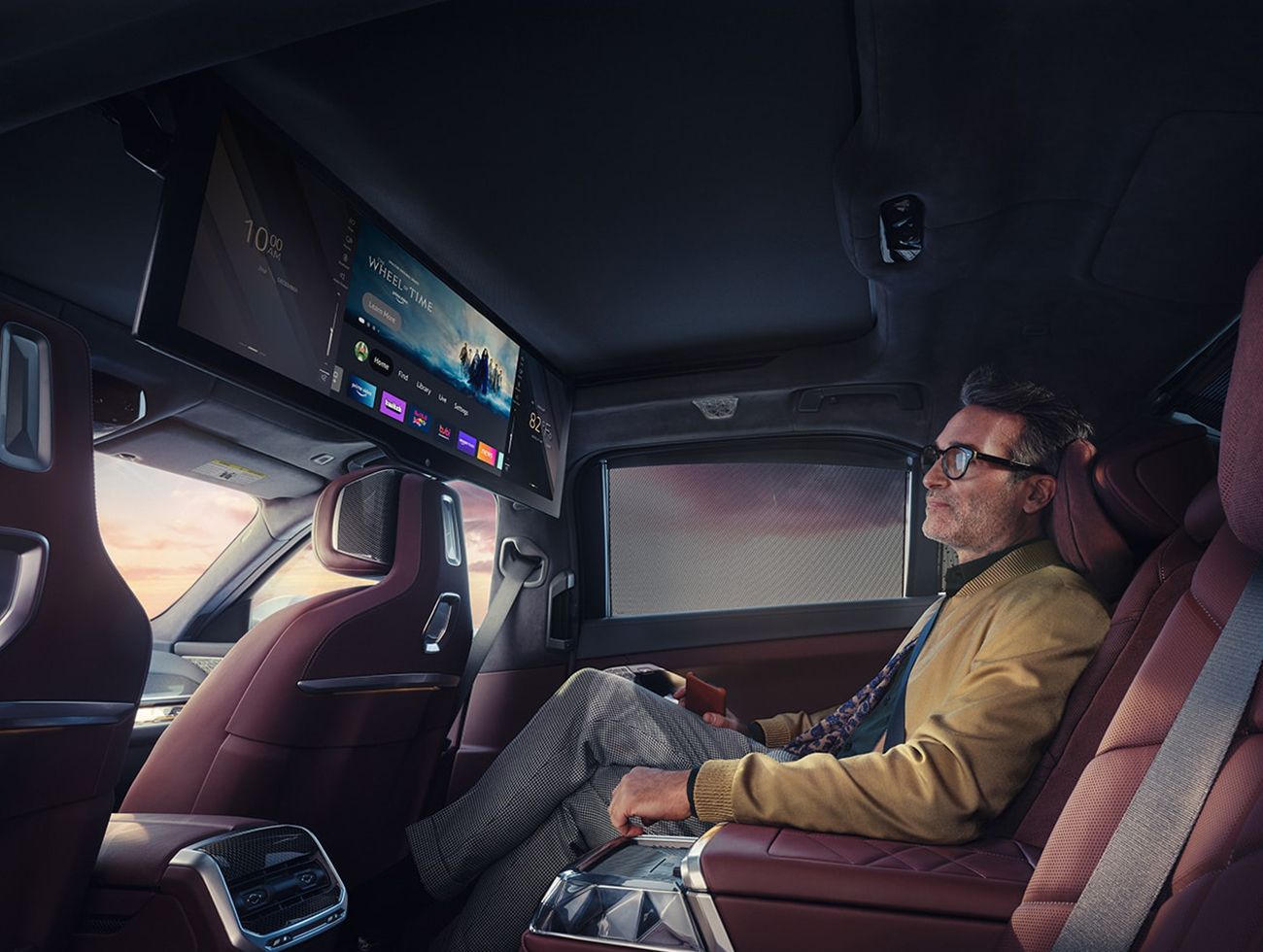 The BMW 7 Series Offers Entertainment At All Times.