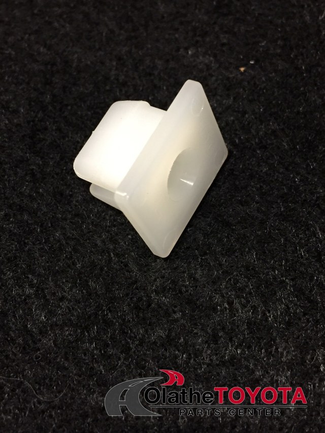 Bumper Cover Grommet Toyota (9018906193) Toyota Parts